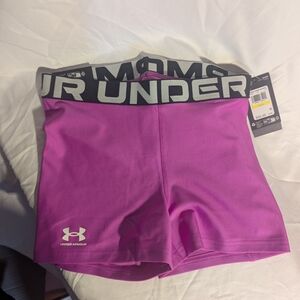 Under Armour Pink Athletic Shorts Compression Mid Rise Shorty